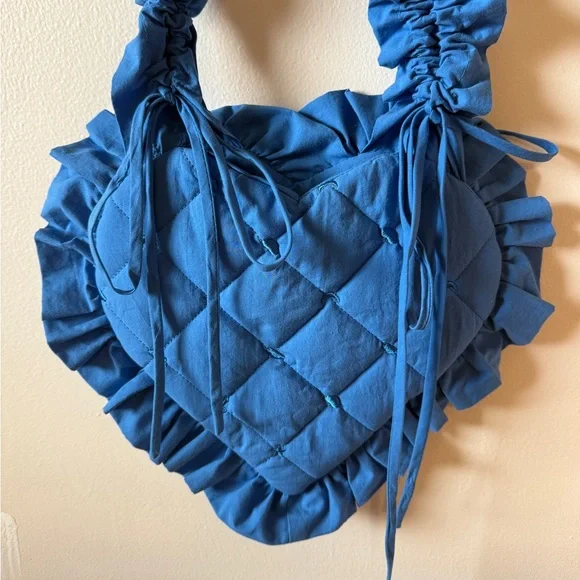 Lisa Says Gah Polly Pocket April Heart Purse - Picture 2 of 6